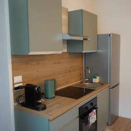 Lägenhet Modern Design Near Metro, Center Milano