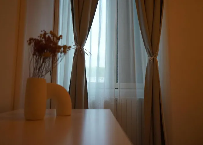 Modern Design Near Metro, Center Lägenhet *