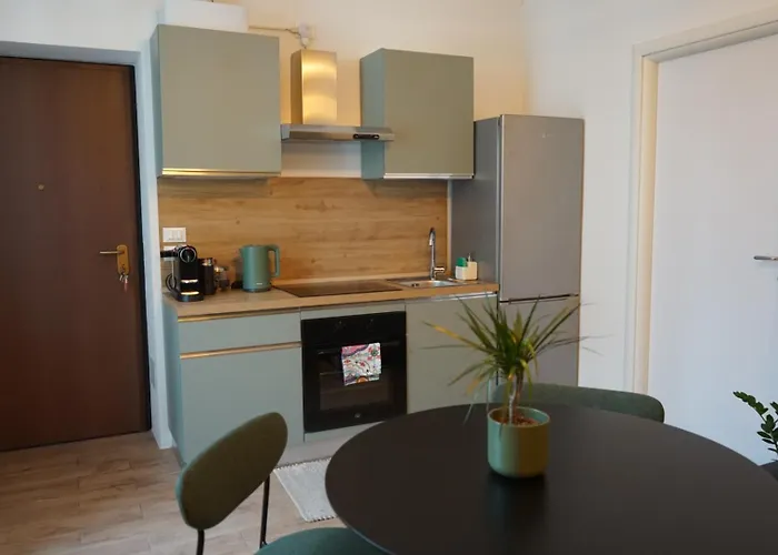 Lägenhet Modern Design Near Metro, Center