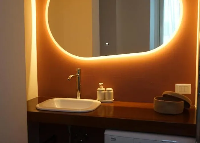 Lägenhet Modern Design Near Metro, Center Milano